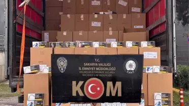 Sakarya’da Duraklatılan Tırda 6,6 Milyon Makaron Kaçaklığı Ortaya Çıktı