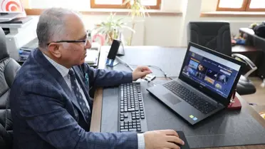 Yılın Kareleri oylamasında kullanılan fotoğraf örnekleri