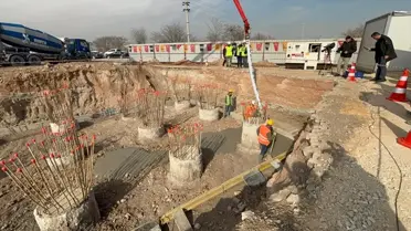 Konya tramvay hattı inşaatı görseli