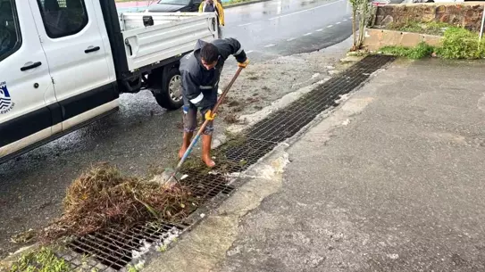 Bodrum’da Fırtına ve Yağışlara Karşı Belediye Ekiplerinin Hızlı Müdahalesi