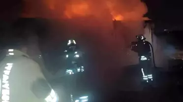 Yangın sonrası yanmış konteyner