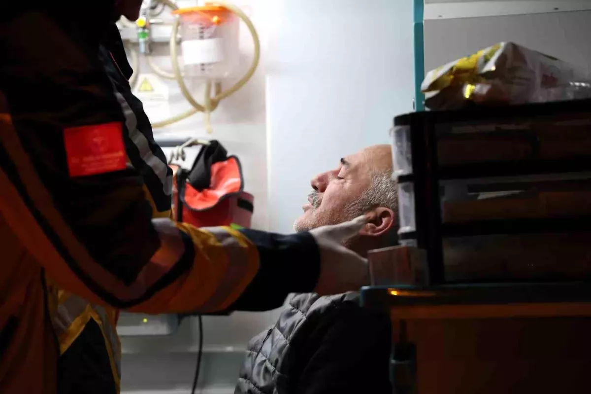 Elazığ’da Kombi Bacası Çıktı: 8 Kişi Zehirlendi, Uyanan Tek Kişi Hayatı Kurtardı