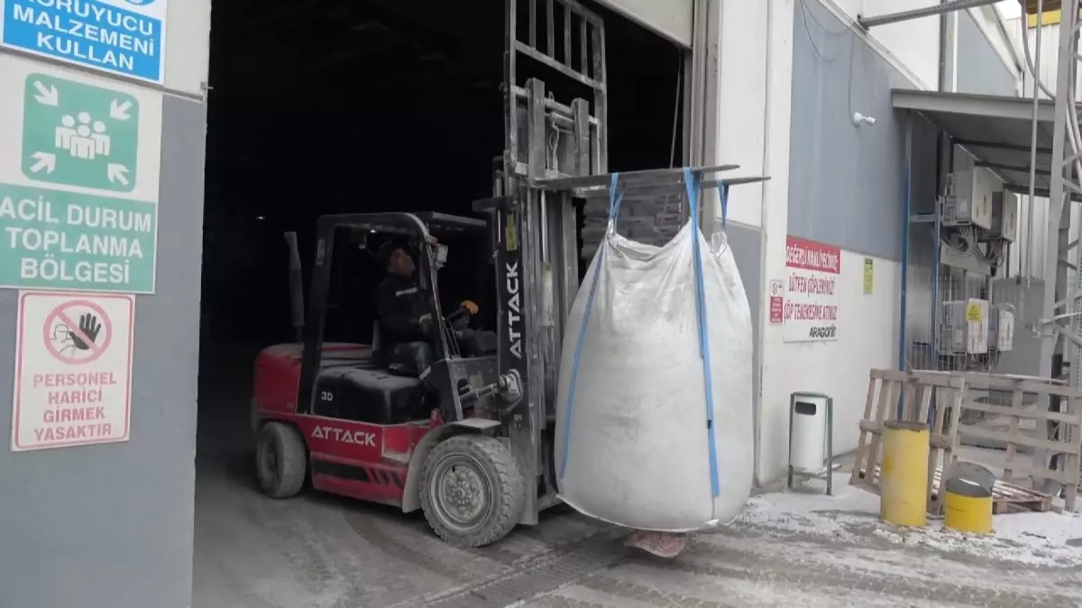 Kütahya’daki Fabrikalarda 3.500 Personel Açığı: İş Gücü Sorunu Derinleşiyor