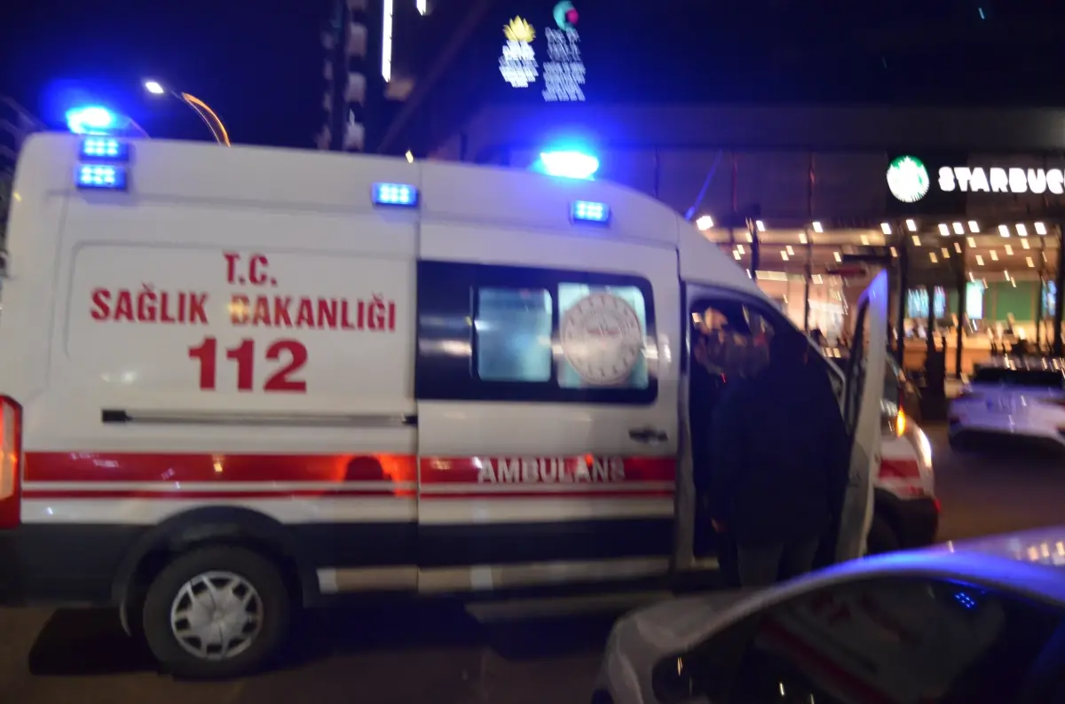 Aksaray’da Cinayet Dava Kararı Sonrası Aileler Arasında Kavga: 2 Yaralı, 7 Gözaltı