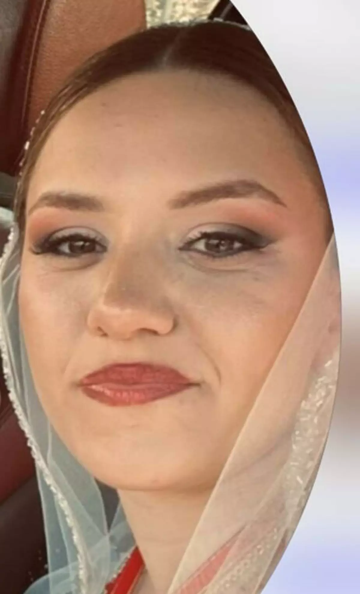 Buldan’da Midibüs Kazası: 23 Yaşındaki Hemşire Hayatını Kaybetti