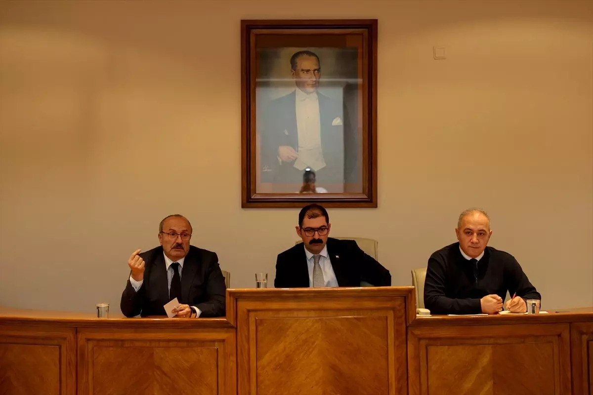 Taşköprü Sarımsağı Üreticilerine Günlük Çalışma Ücreti 1.350-1.500 TL Aralığında Belirlendi