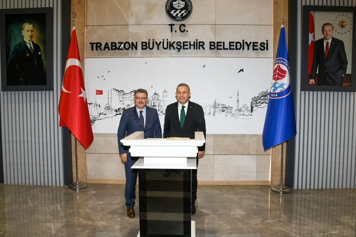 Trabzon Valisi Şahin, Belediye Başkanı Genç ile Projeleri Değerlendirdi