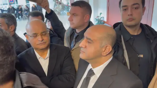 Mahkeme salonunda duruşma anı