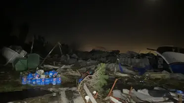 Hortum sonrası Aksu sahilinde oluşan tekne hasarları