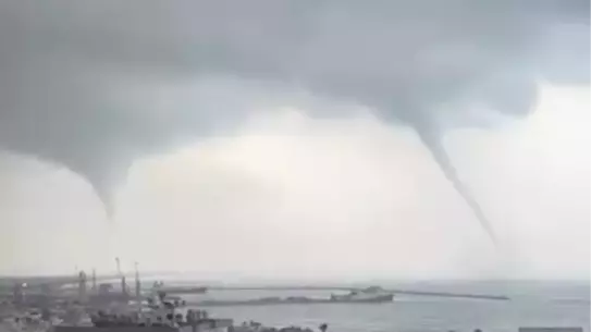 Silifke Açıklarında Kaydedilen İki Şiddetli Hortum Görüntüsü