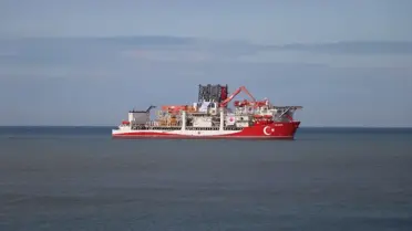 Yıldırım Ultra Derin Deniz Sondaj Gemisi Filyos Limanı'na Varışını Tamamladı