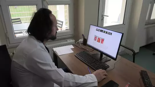 Yeni Cerrahi Teknik Şah Damarı Daralmasını Tedavi Ederek Felç Riskini Düşürüyor