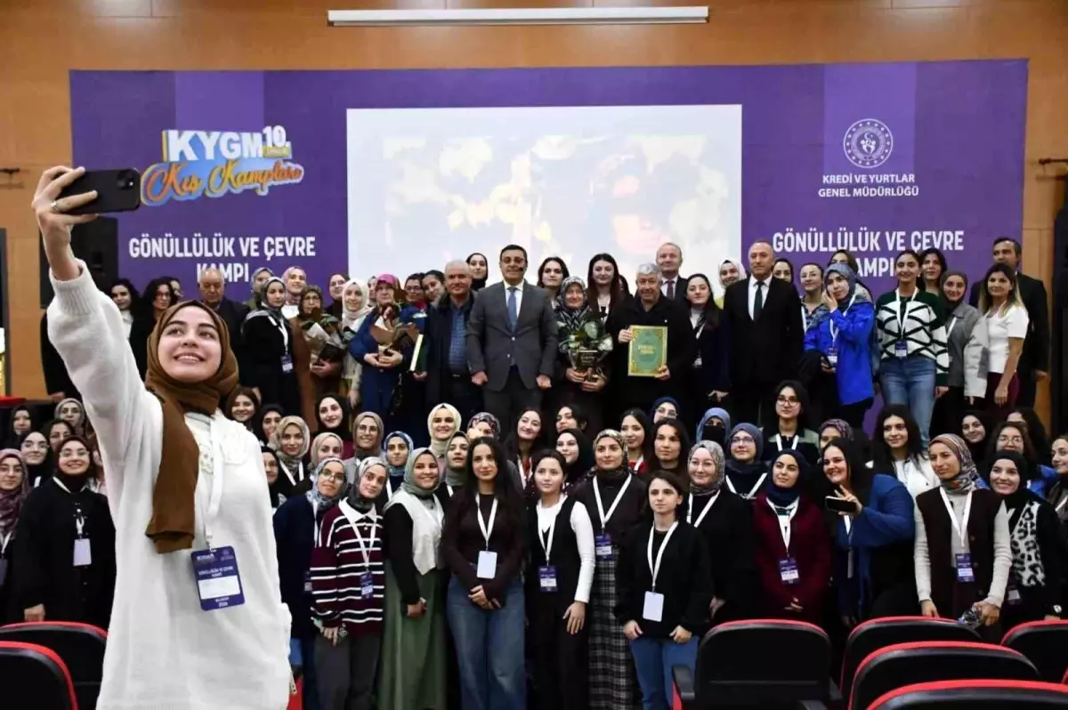 Balıkesir’de Gençler İçin Tematik Kış Kampı Hâlâ Sürüyor