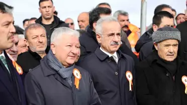 Ulaştırma ve Altyapı Bakanı Uraloğlu, Bölünmüş Yol Ağı 30 Bin Kilometreyi Aştı