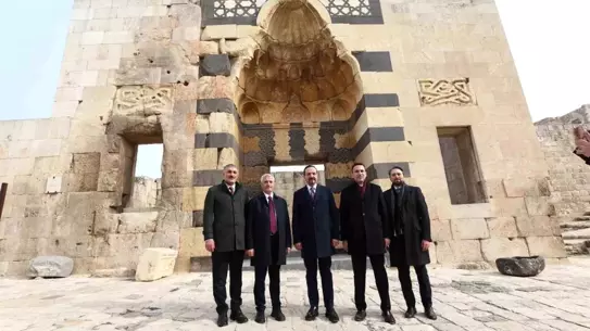 Şahinbey Belediye Başkanı Mehmet Tahmazoğlu'ndan Halep'e Çevre Destek Ziyareti