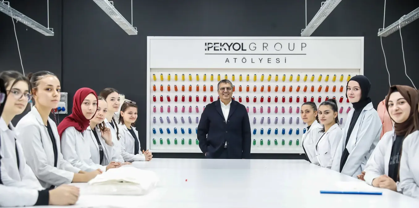 İpekyol Group, Bursa'daki Kız Meslek Lisesi Atölyesini Yenileyerek Kadın İşgücünü Güçlendirdi
