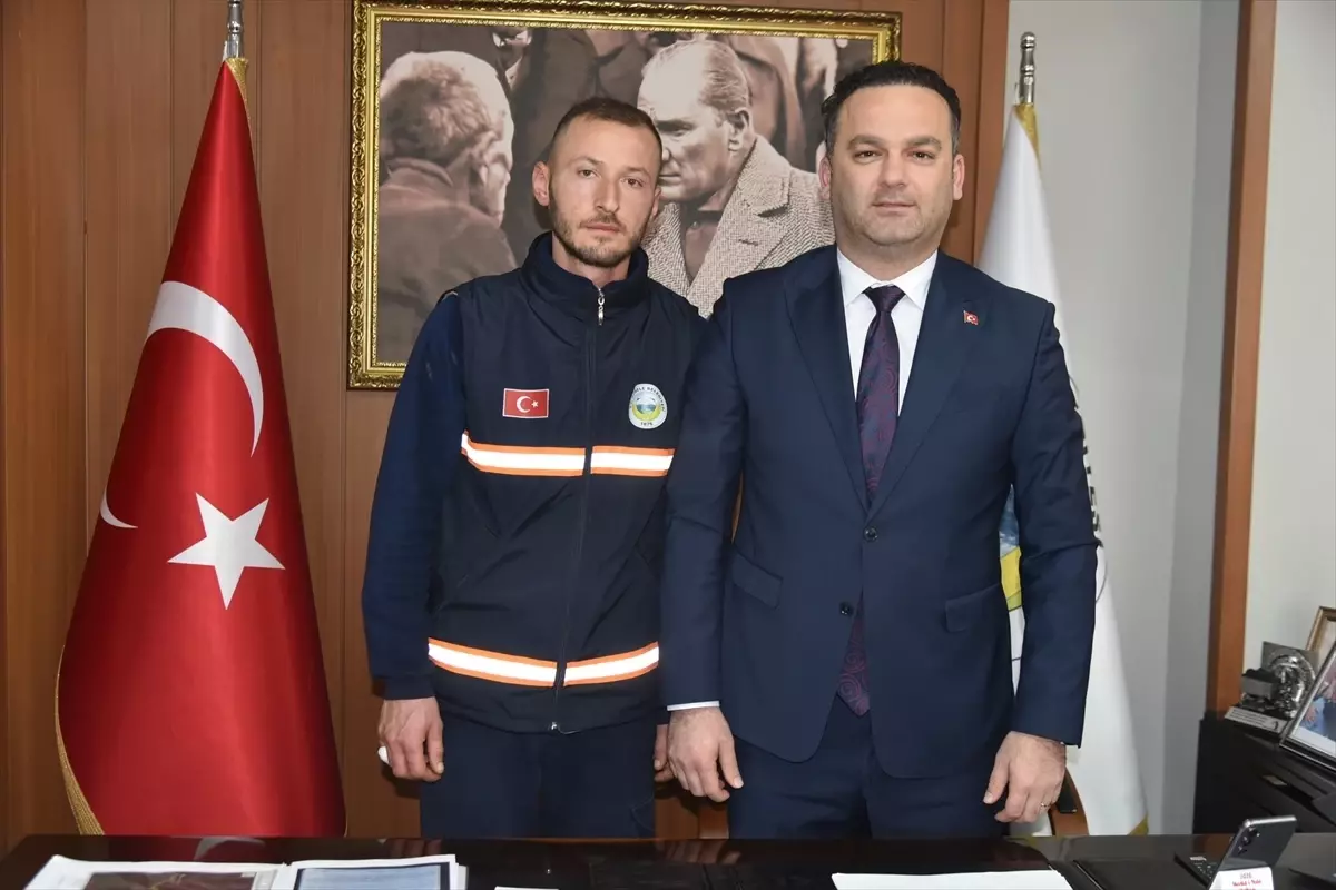 Görele'de temizlik işçisinin bulduğu altın bileklik