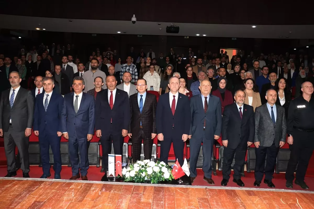 KVKK Başkanı Faruk Bilir Trabzon'da konuşma