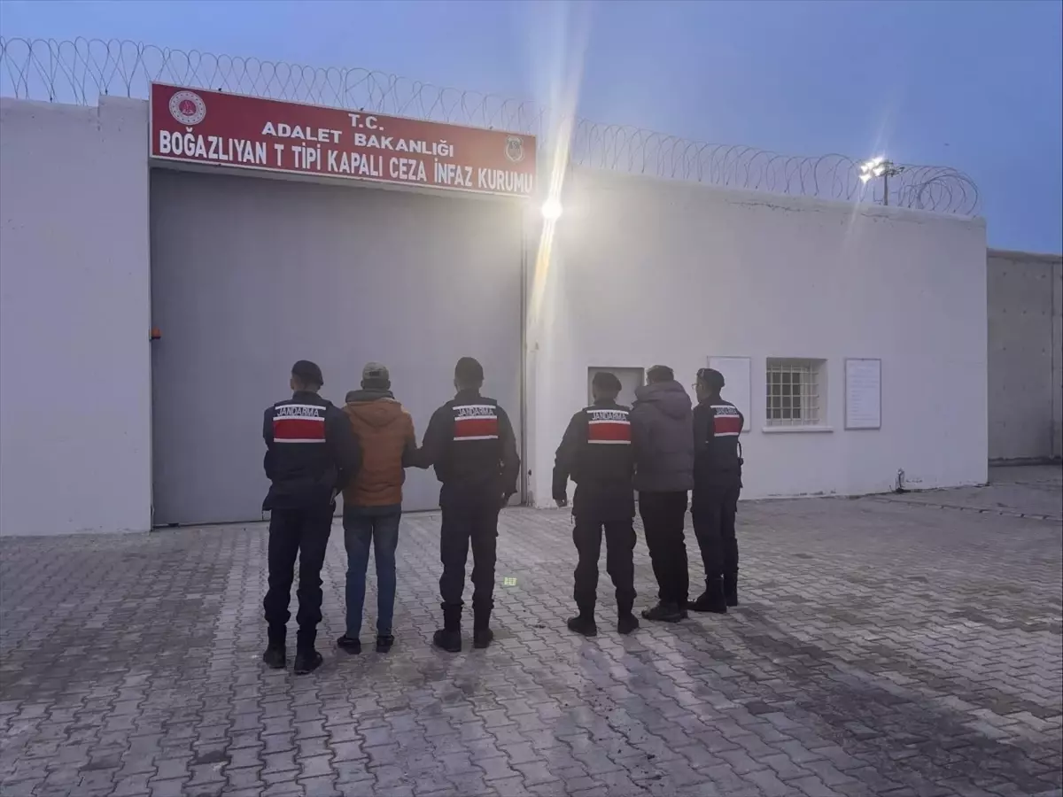 Yozgat'ta Uyuşturucu Operasyonu Sonuçlandı: İki Şüpheli Gözaltına Alındı