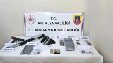 Kemer'de Narkotik Operasyonu: 30 Şüpheli Gözaltına Alındı