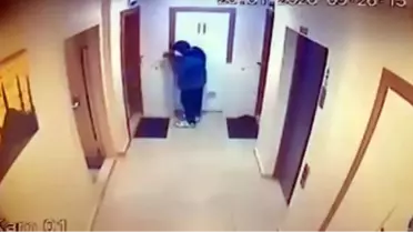 Esenyurt'ta Yardım Kutusunu Çalan Kişi Güvenlik Kamerasına Yansıdı