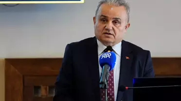 İstanbul Üniversitesi'nde 106. Yıldönümünde Misak-ı Milli Sempozyumu