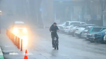 Kırklareli'de Yoğun Sis Görüş Mesafesini 40 Metreye Düşürdü