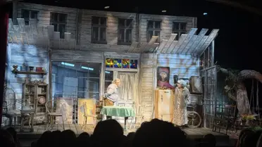 Konken Partisi sahne görüntüsü