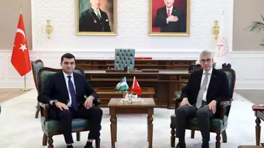 Sağlık Bakanı Memişoğlu, Özbekistan Sağlık Bakanı Hudayarov ile Görüşmeler Gerçekleştirdi
