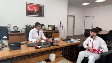 Turnuvada mücadele eden Mustafa Kılınç