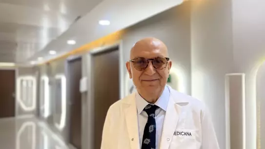 Boğaz Ağrısı: Farenjit Şüphesi Yanlış Olabilir, Tiroidit Belirtisi Olabilir