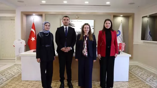 Antalya ve Muğla Gençlik Meclisleri Kardeşlik Protokolü İmzaladı