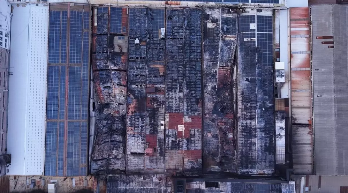 Bursa'da Kimyasal Fabrikada Çıkan Yangın 12 İtfaiyeyi Etkiledi