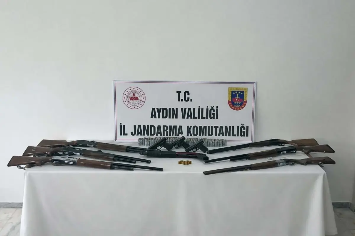 Didim'de Jandarma Tarafından Gerçekleştirilen Silah Kaçakçılığı Operasyonu