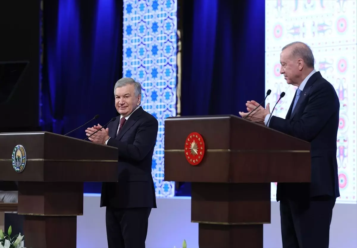 Emine Erdoğan ve Ziroat Mirziyoyeva, Ankara Palas’ı Ziyaret Etti: İkili İlişkilerin Güçlenmesi