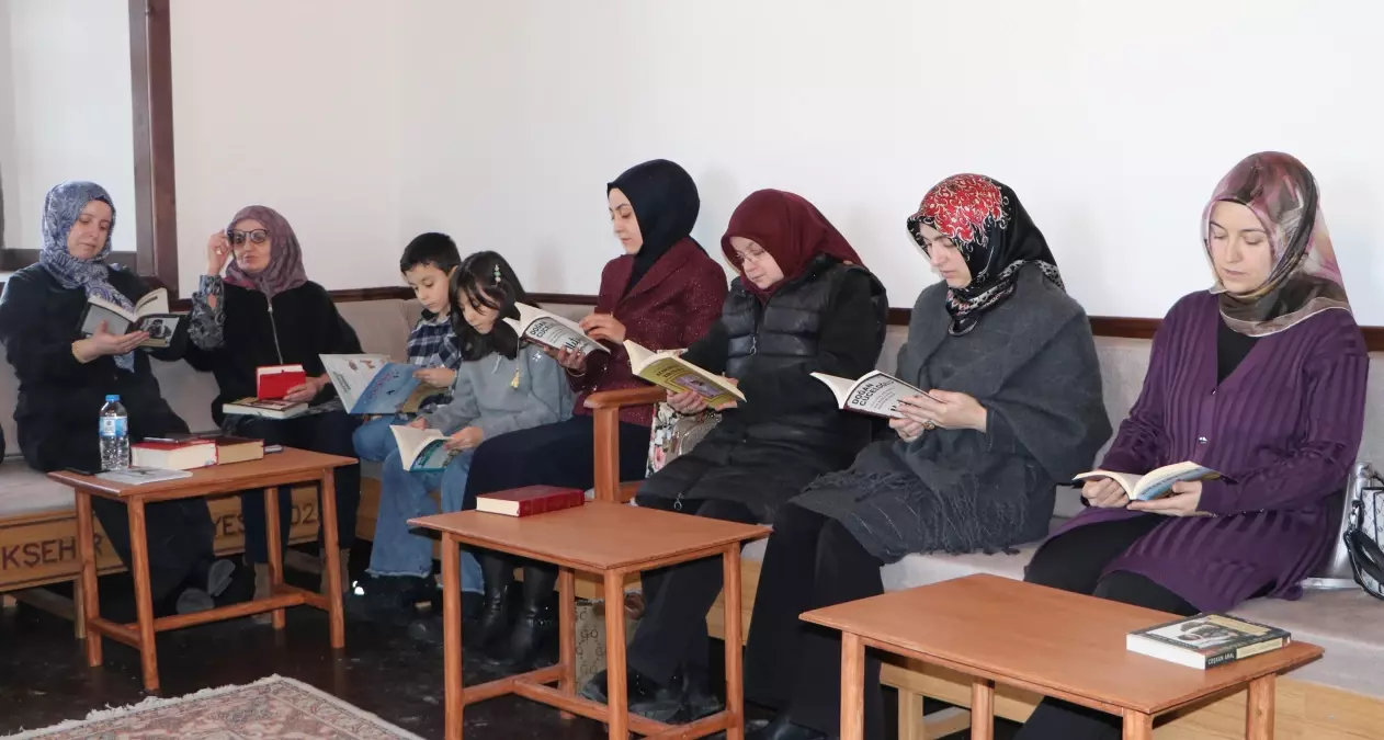 Erzurum’da Kadınların On Yıllık Kitap ve İslami Edebiyat Buluşmaları
