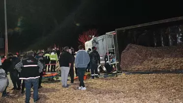 İnegöl'de Tır Devrildi: Sürücü Emrah A. Hayatını Kaybetti