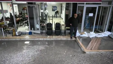 Edirne'de Şiddetli Sağanak Sonrası Dereler Taştı, Birçok Yol Kapatıldı