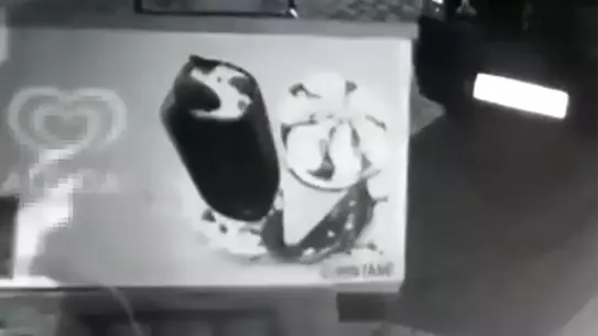 Çorlu'da çalınan dondurma dolabının fotoğrafı