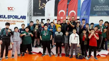 Karatay Belediyespor Güreş Takımı Kahramanmaraş Turnuvasında Gümüş Madalya Kazandı