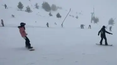 Kartalkaya pistlerinde kar manzarası