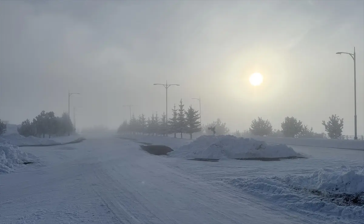 Erzurum, Ardahan ve Kars’ta Dondurucu Sıcaklıklar ve Yoğun Sis Dalga Dalga Yayılıyor