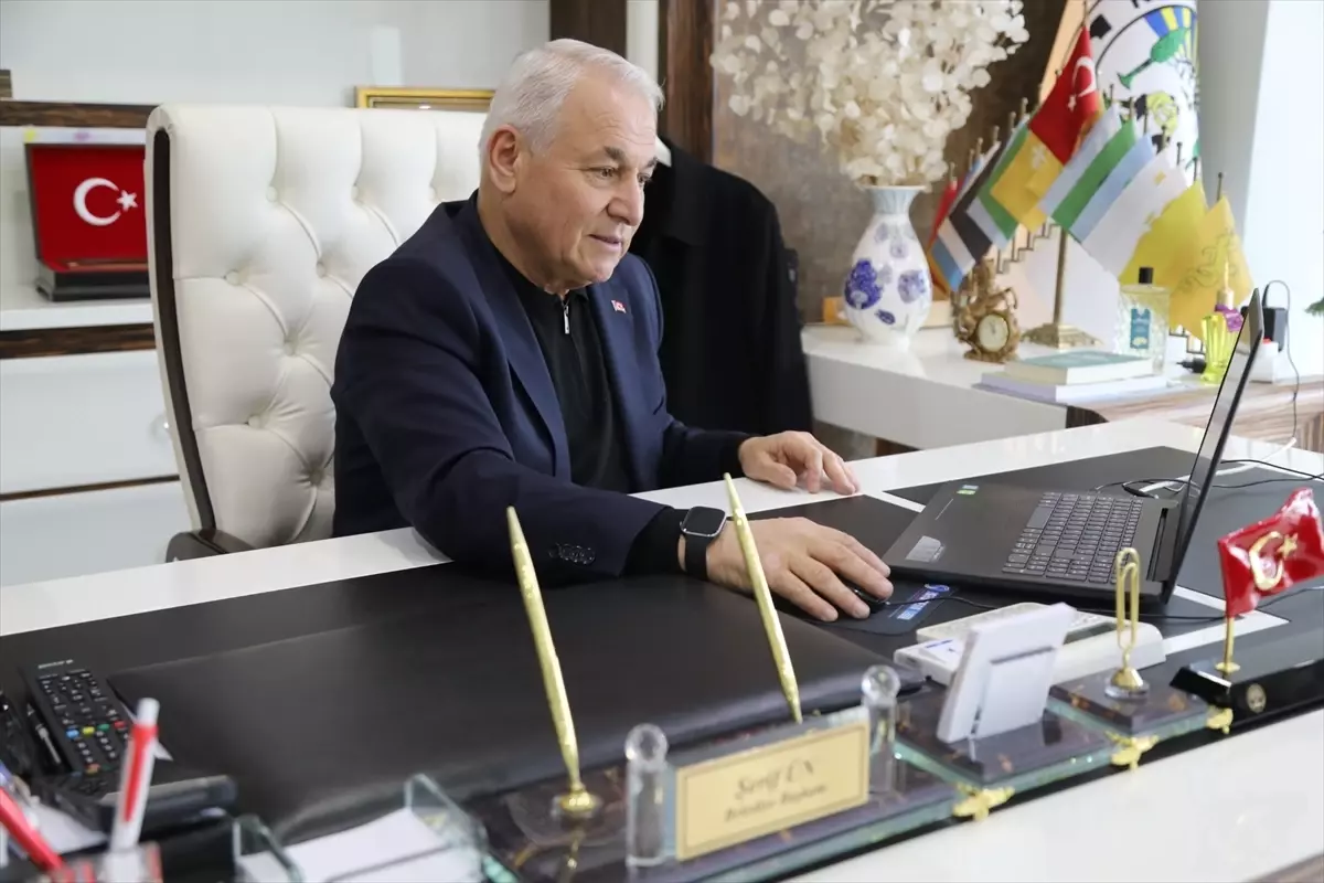 Kavak Belediye Başkanı Şerif Ün, 2025 Yılın Kareleri Oylamasına Katıldı