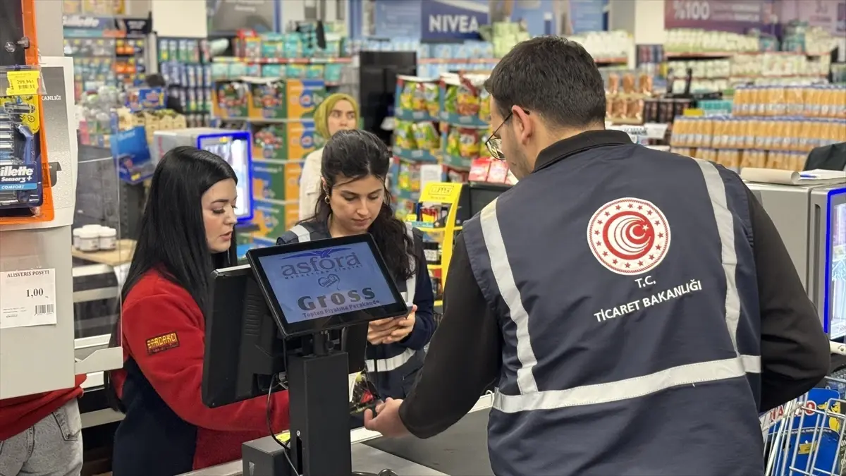 Konya’da Ramazan öncesi market denetimleri