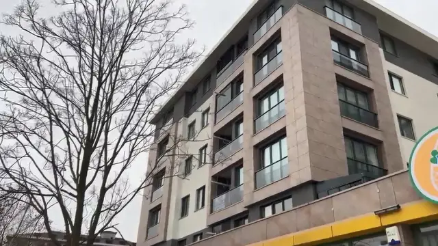 Saldırıyı gerçekleştiren şüpheli tabancasıyla