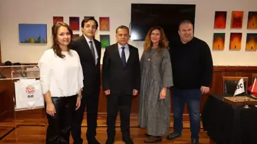 Londra'da KGK'nın Medya İş Birliği ve Etik Gazetecilik Buluşması