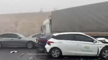 Kazada hasar gören araçların görüntüsü