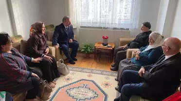 Kaymakam Perçi hane ziyaretinde