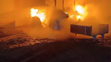 Zile'de Park Halindeki Traktör Yangını Kontrol Altına Alındı