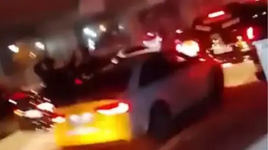 Düğün konvoyu araçları